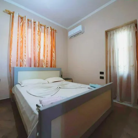 Apartment Demaj *